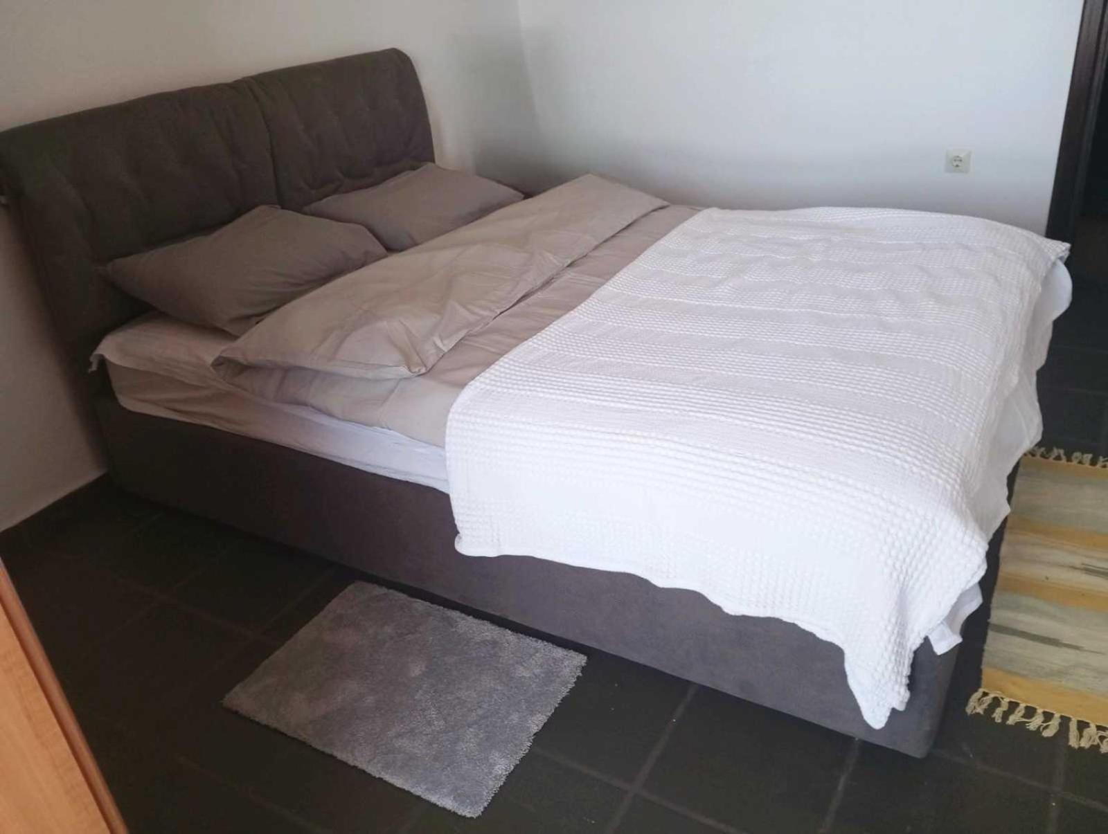 Coastal View, Newly Renovated In *